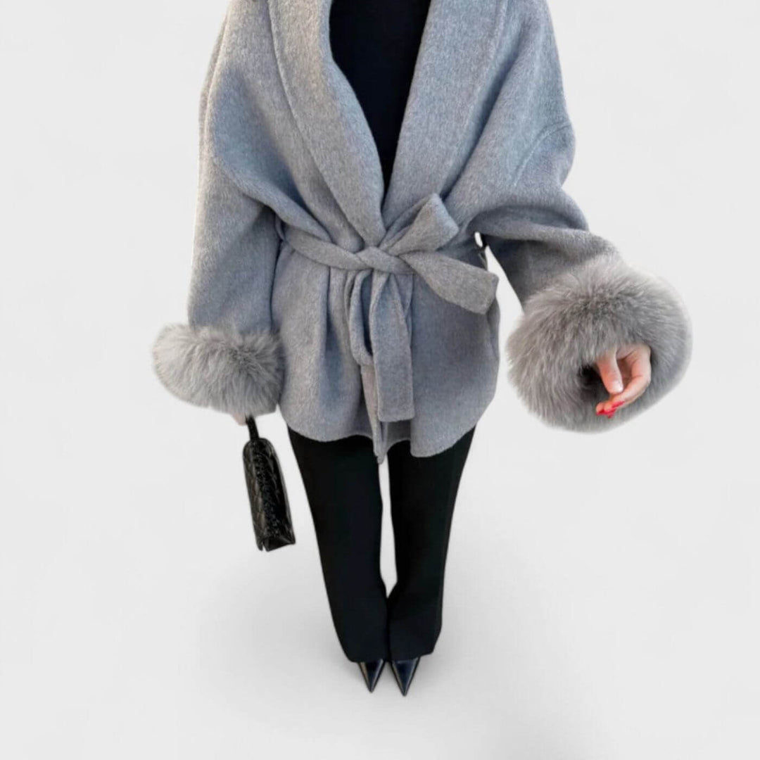 Anette™ - Elegant vinterkåpe med pels