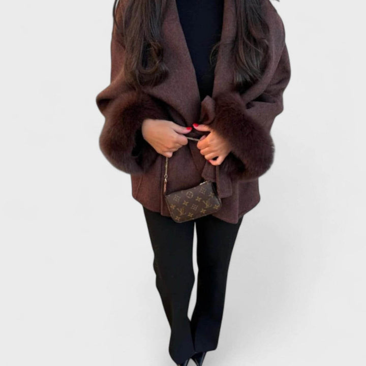 Anette™ - Elegant vinterkåpe med pels