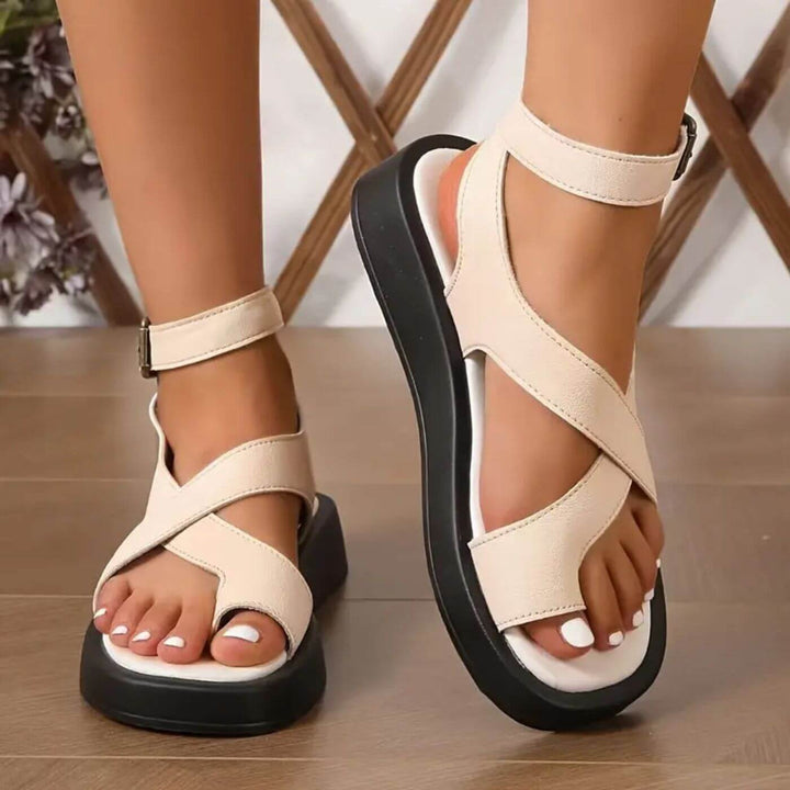 Britta™ – Ortopediske Sandaler med Tåstropp