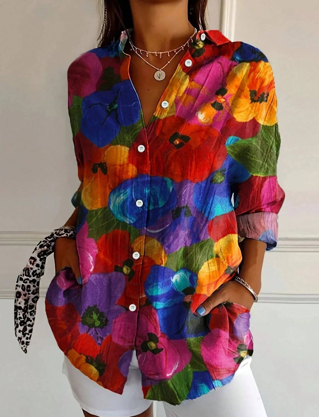 Caroline™ – Komfortabel Bluse med Fargerikt Blomsterprint