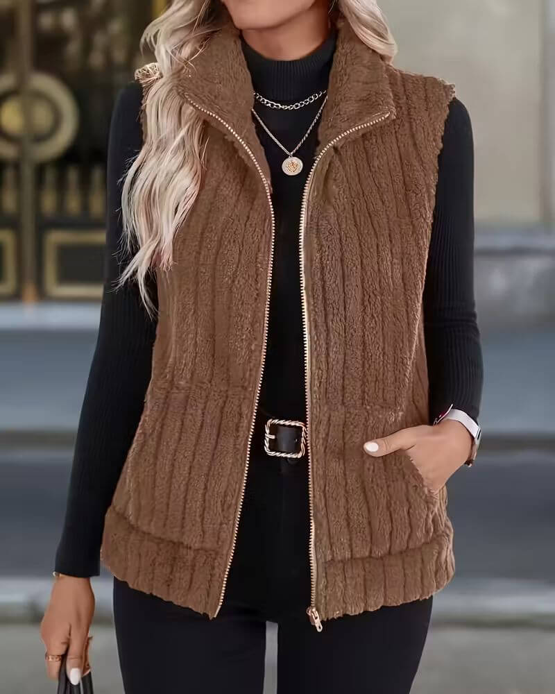 Eira™ – Myk og Varm Vest med Glidelås