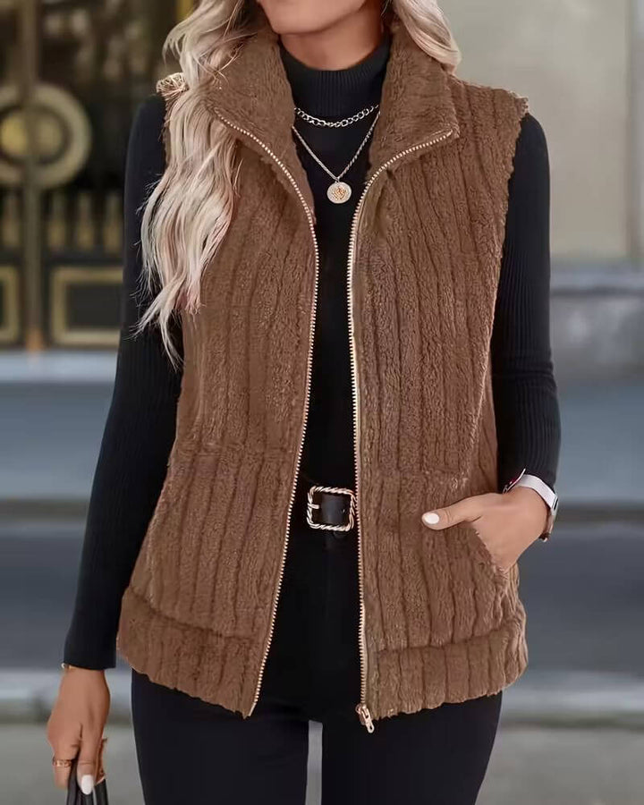 Eira™ – Myk og Varm Vest med Glidelås