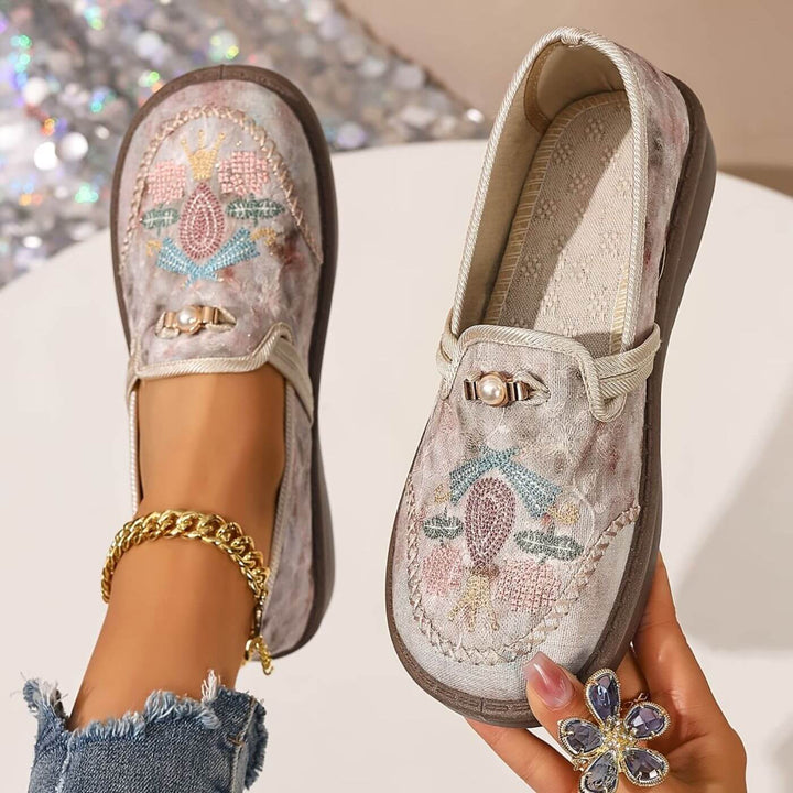 Emmy™- Myke Slip-On Flats med Blomsterbroderi