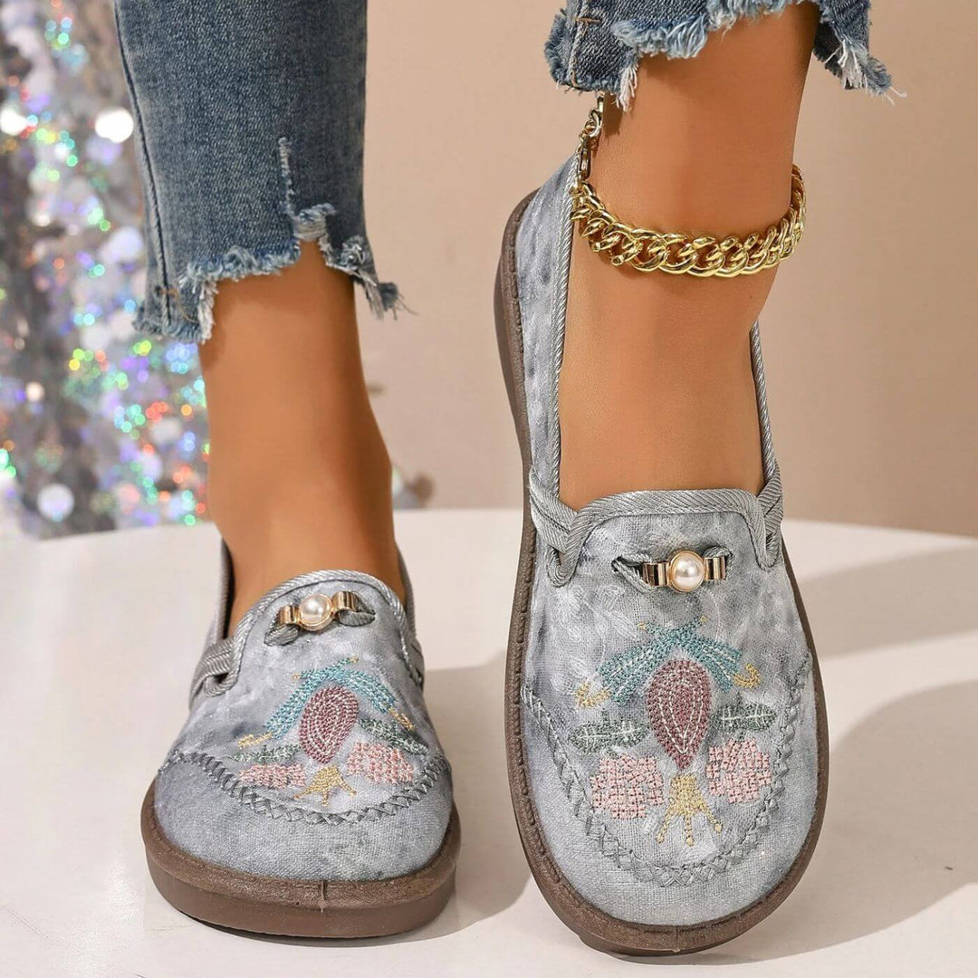 Emmy™- Myke Slip-On Flats med Blomsterbroderi