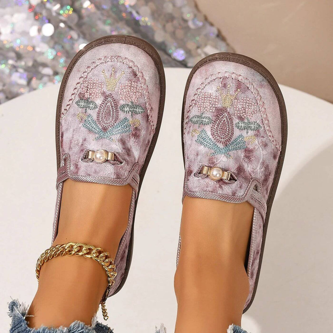 Emmy™- Myke Slip-On Flats med Blomsterbroderi
