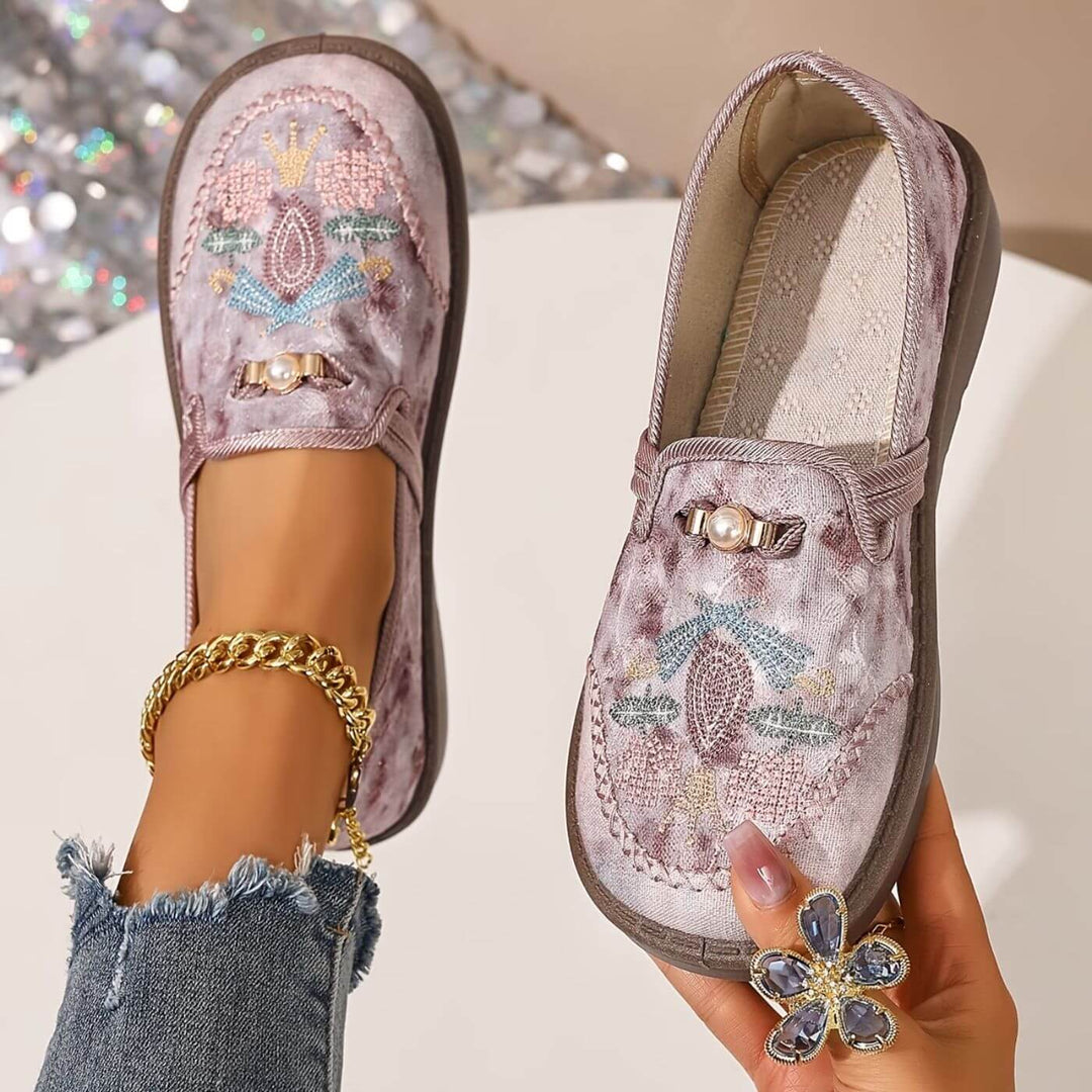 Emmy™- Myke Slip-On Flats med Blomsterbroderi