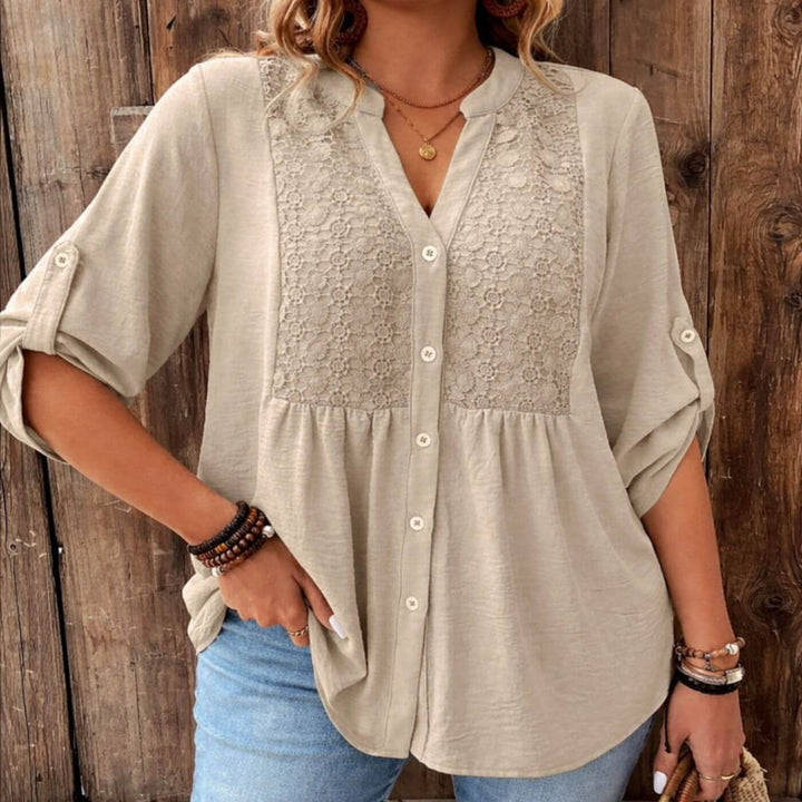 Hedda™- V-hals Bluse med Knapper