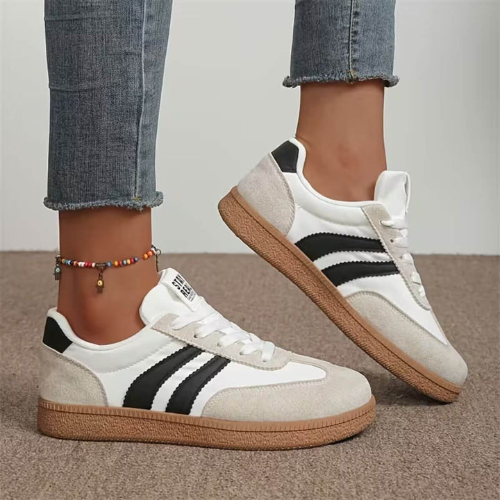 Live™- Stripete Sneakers med Snøring og Rund Tå