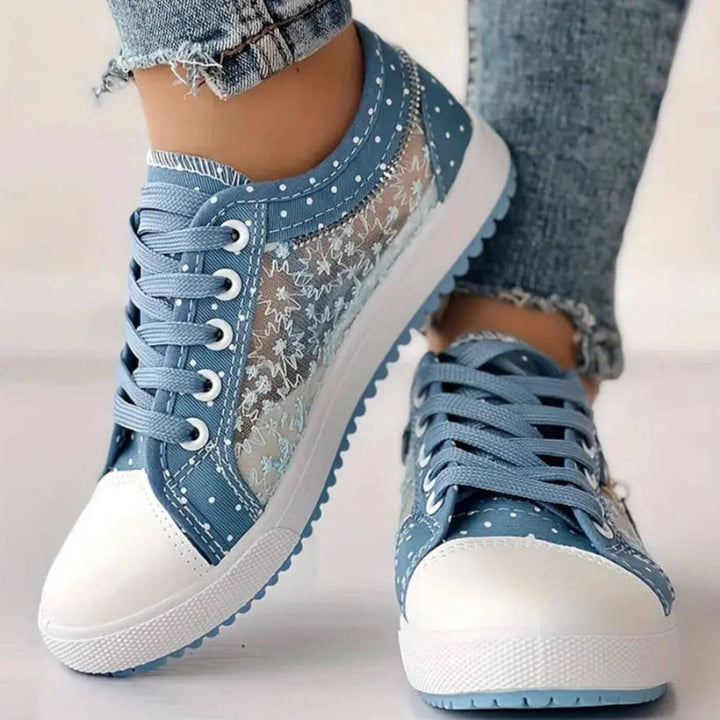 Mia™ – Pustende Ortopediske Sneakers i Blonder