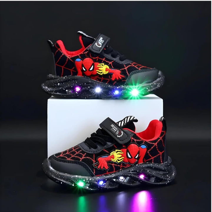 SpiderKicks™ – LED-sko for Barn med Superkrefter