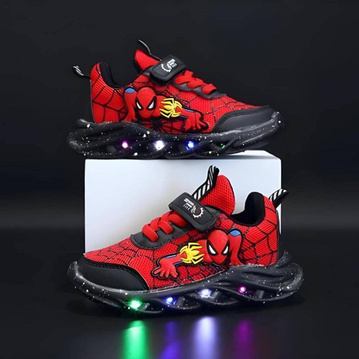 SpiderKickz™ - Superhelt LED-sneakers for Barn