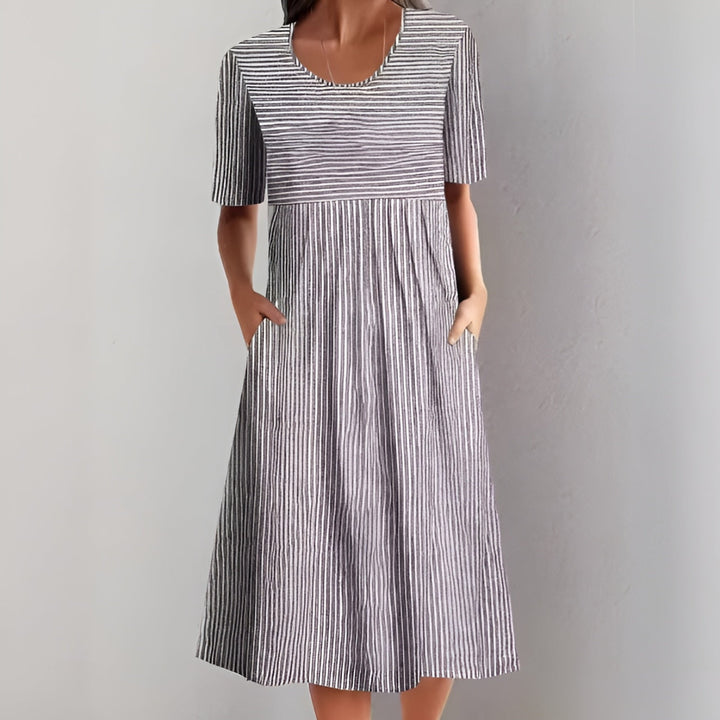 Trude™ - Elegant Stripete Midikjole