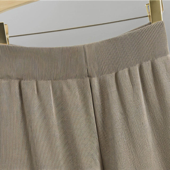 Yasmin™ – Minimalistisk Tredelt Strikkesett
