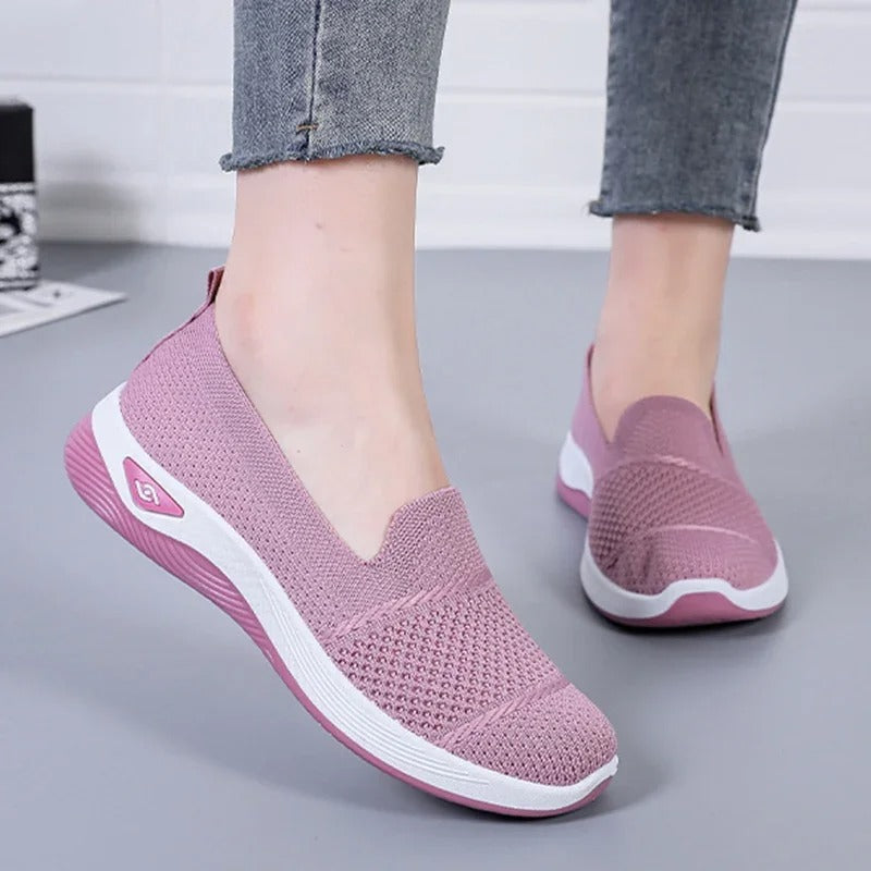 Maja™ – Ortopedisk Bue Støtte Slip-On Sneakers