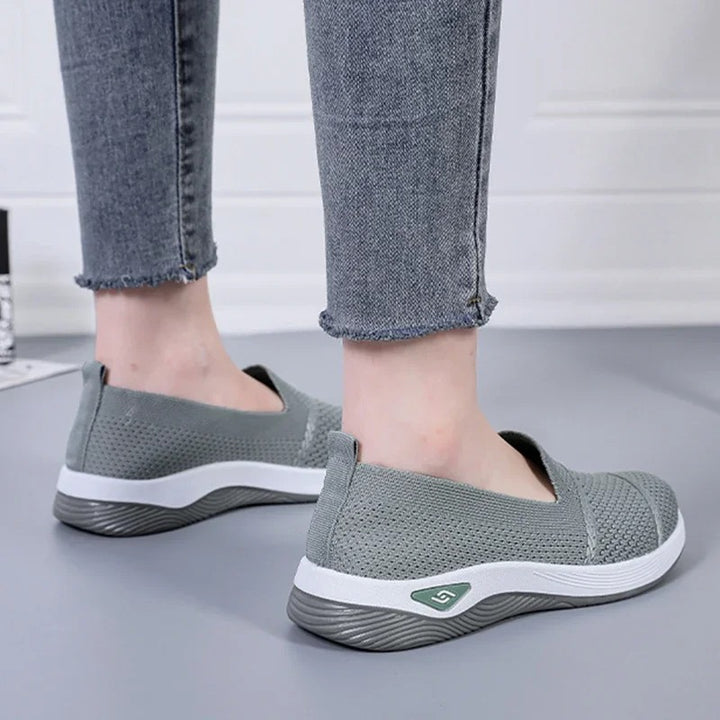 Maja™ – Ortopedisk Bue Støtte Slip-On Sneakers