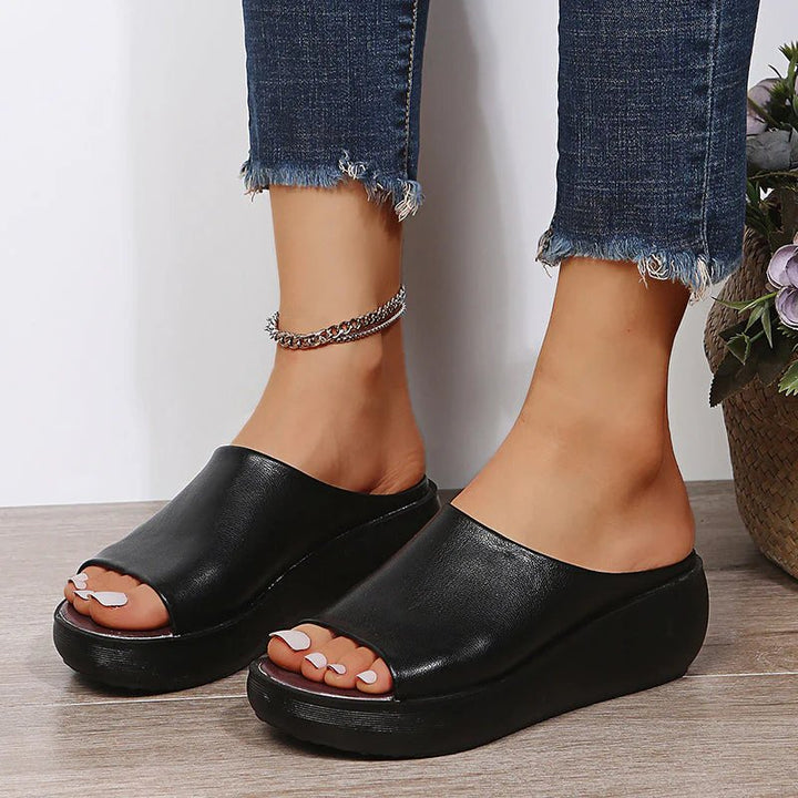Gry™ – Ortopediske plattform sandaler med slip-on design