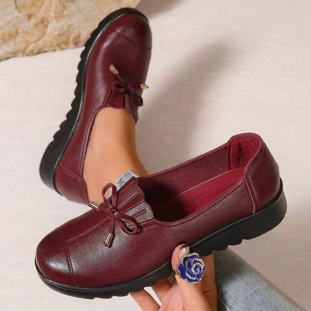 Henriette™ – Bueformet støtter og komfortable loafers