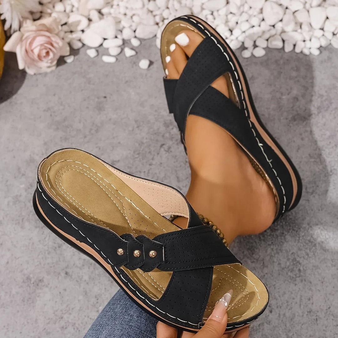 Fiona™ – Ortopediske polstrede kile-sandaler