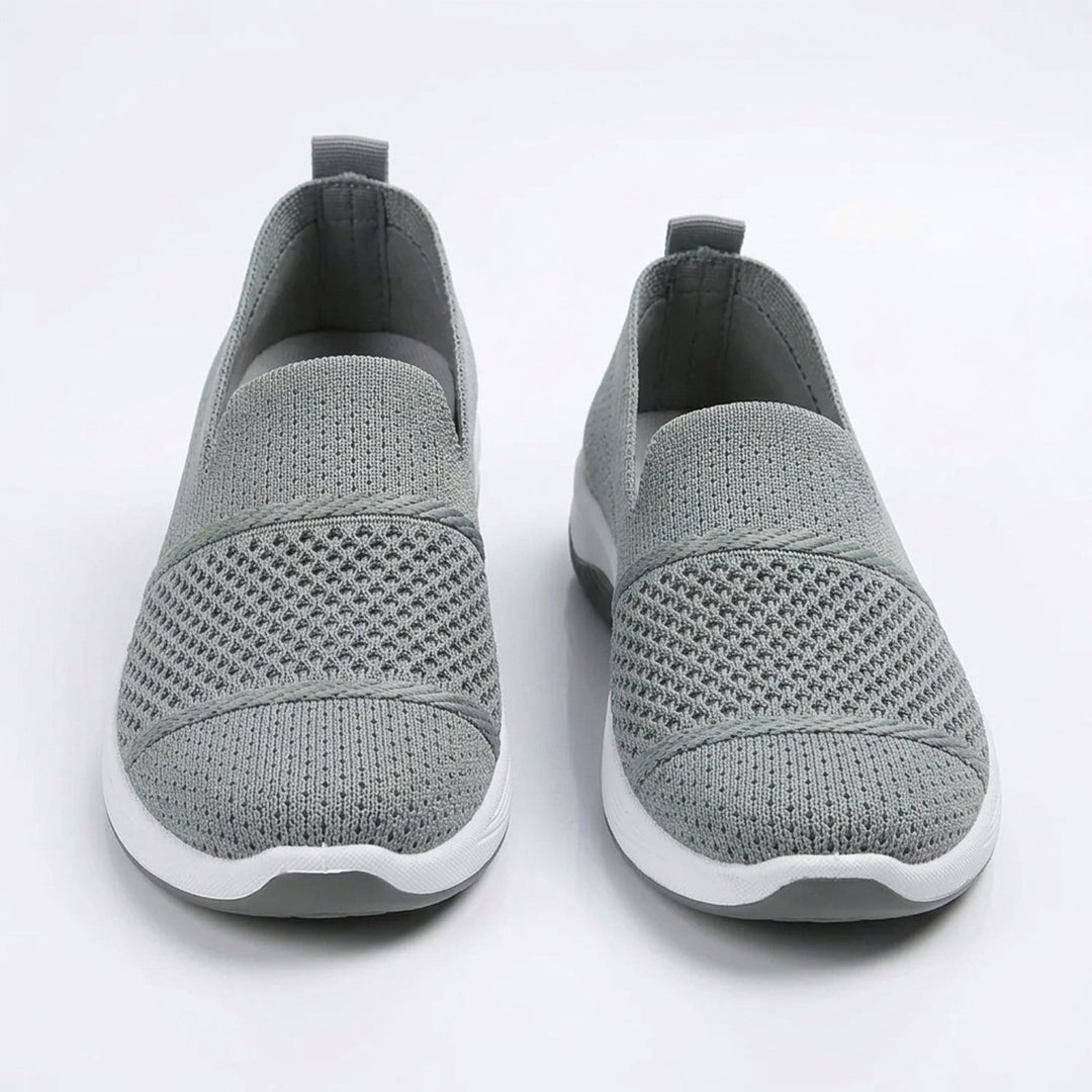 Anya™ – Ortopediske Slip-On Sneakers med Hæl- og Plantarstøtte
