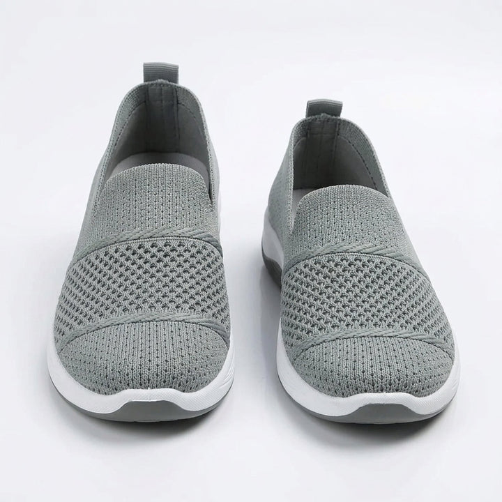 Anya™ – Ortopediske Slip-On Sneakers med Hæl- og Plantarstøtte