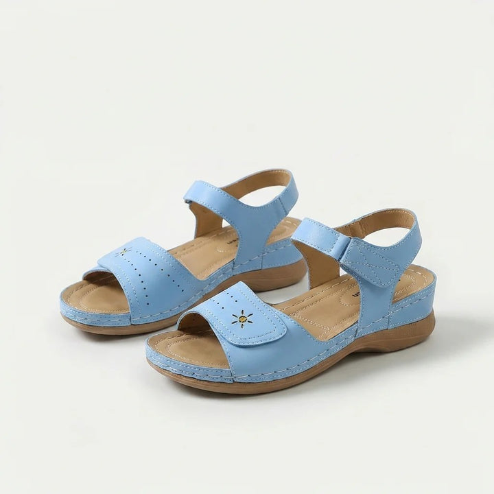 Sara™ – Velcro Stropp Perforerte Komfort Sandaler
