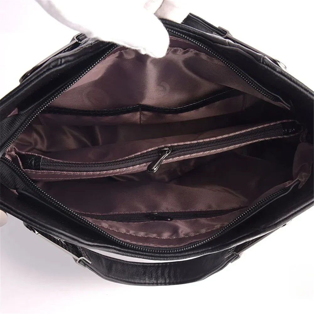 Karoline™ – Strukturert toteveske med tre rom