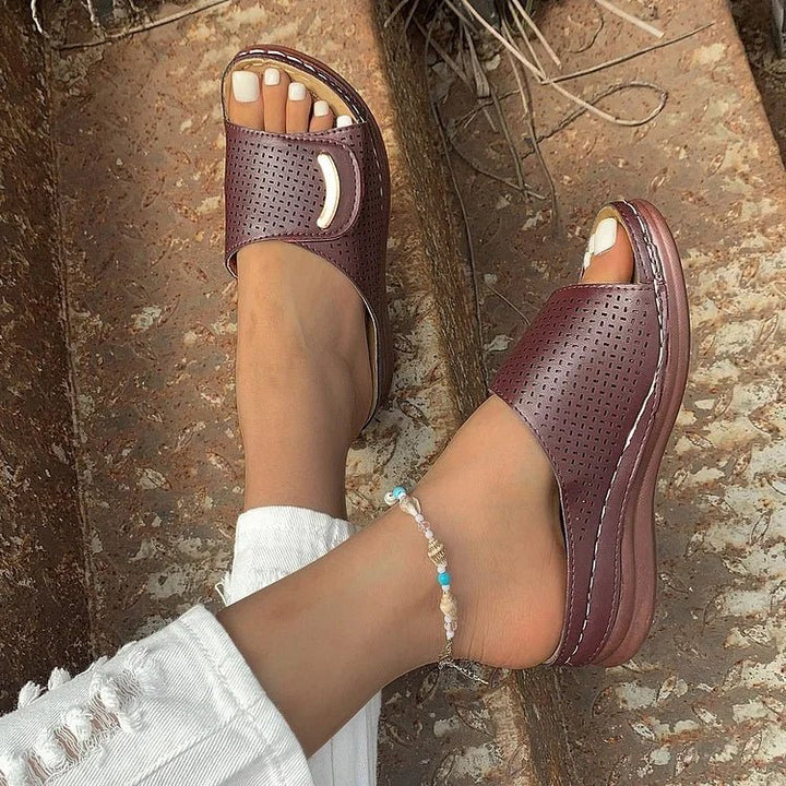 Margaret™ – Perforerte Slip-On Komfort Sandaler