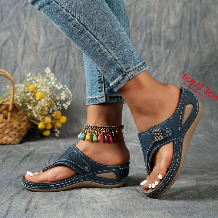 Charlotte™ – | Hælstøtte Hæl-kile Tongsandal