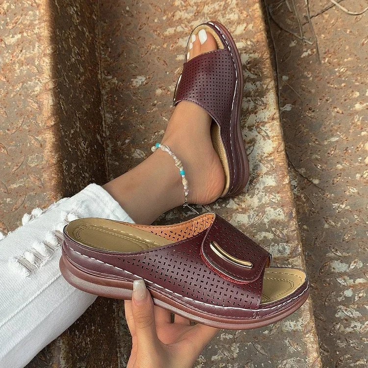 Margaret™ – Perforerte Slip-On Komfort Sandaler