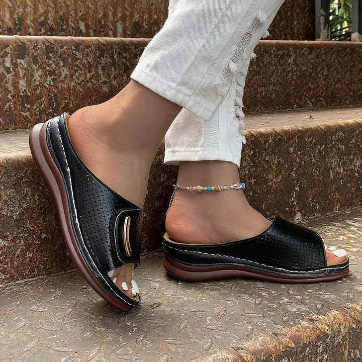 Margaret™ – Perforerte Slip-On Komfort Sandaler