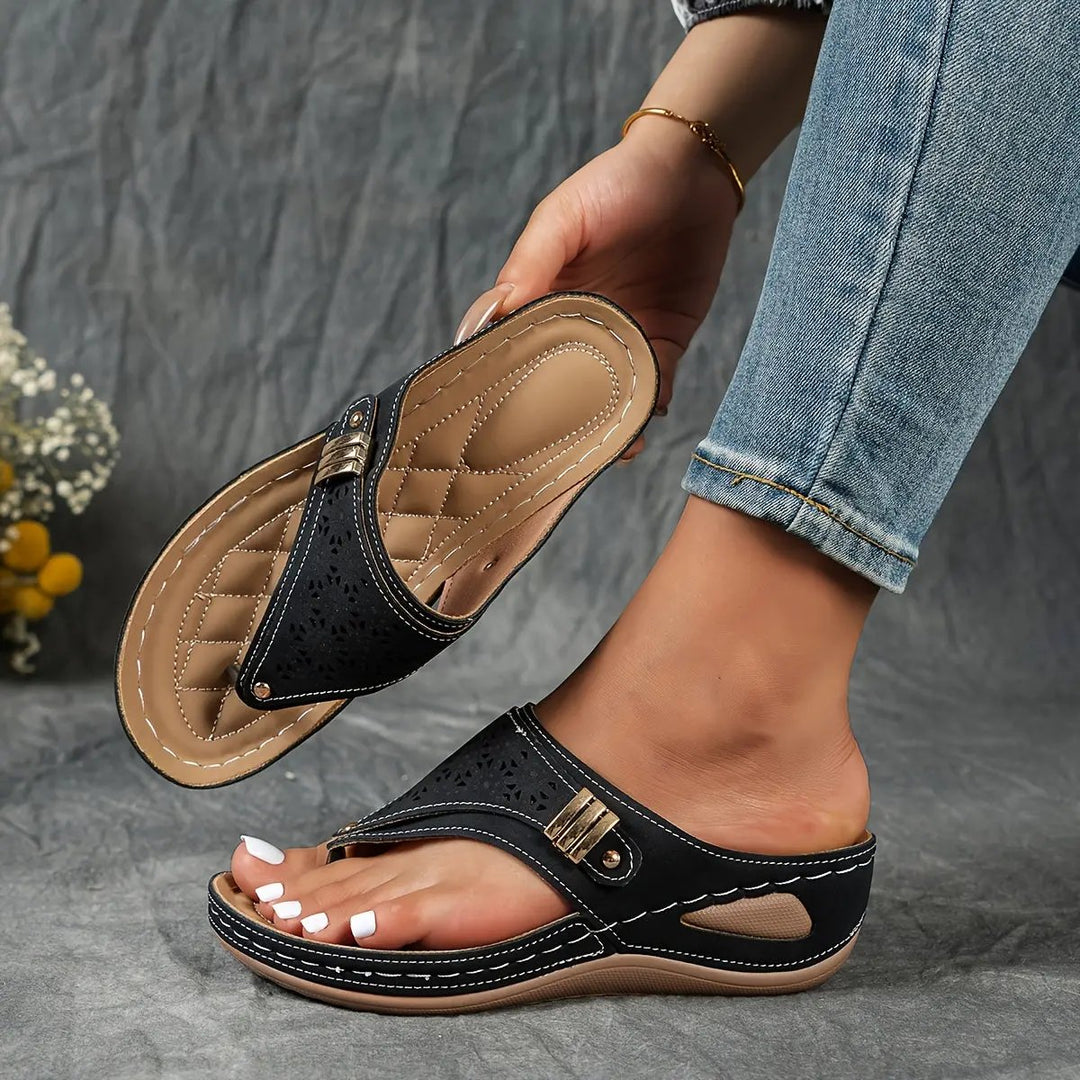 Charlotte™ – | Hælstøtte Hæl-kile Tongsandal