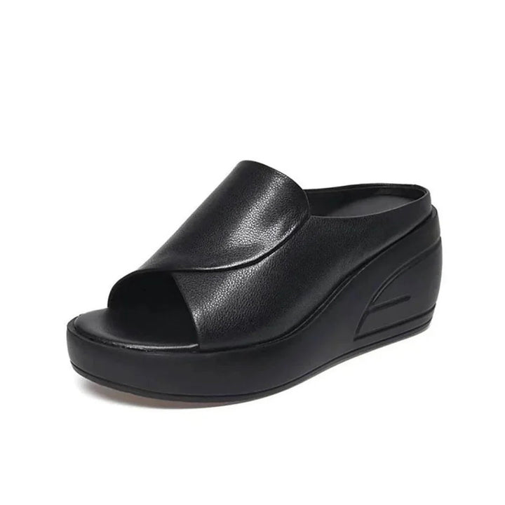 Brita™ – Ortopediske Slip-On Wedge Sandaler
