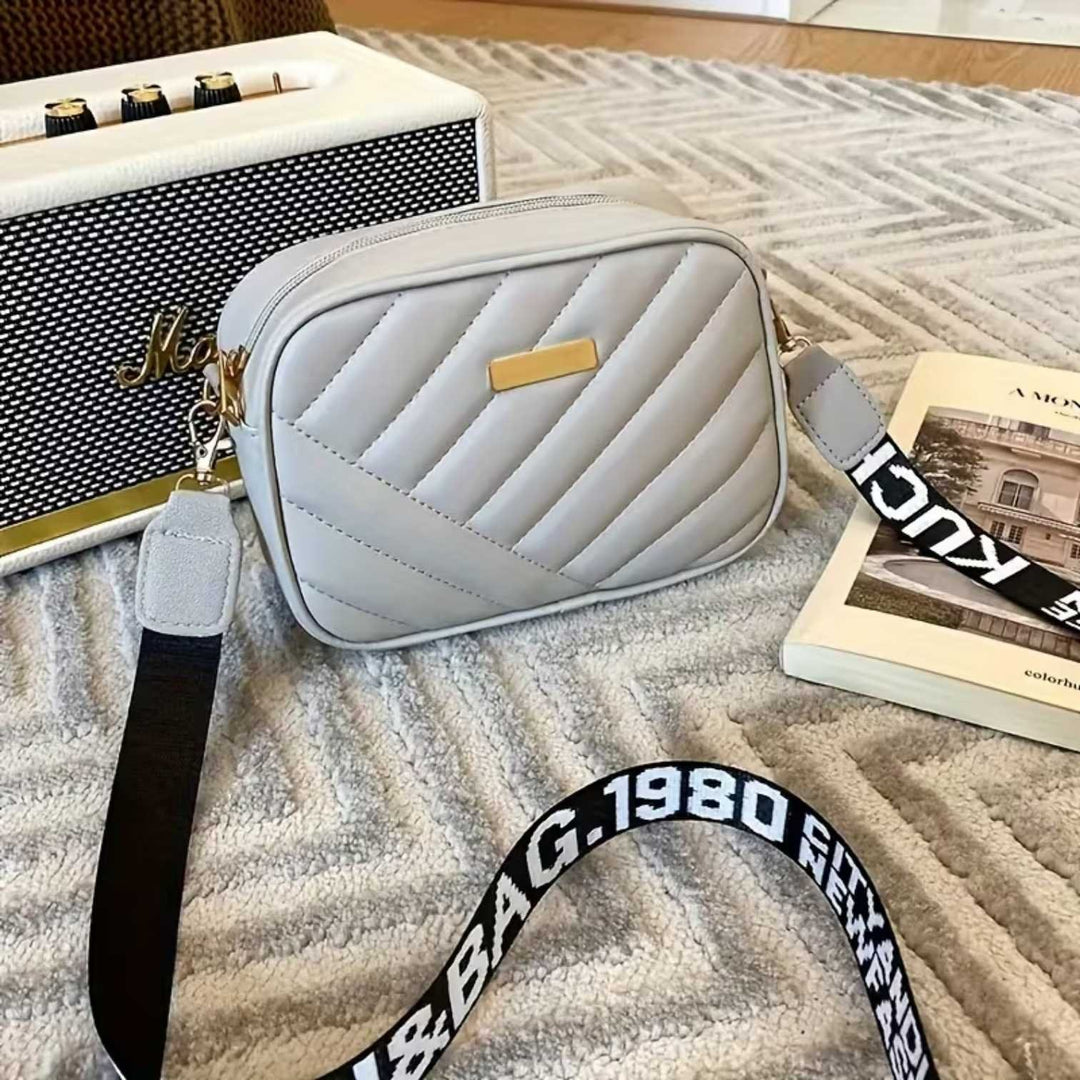 Anniken™ – Kviltet Crossbody Kamera Veske med Justerbar Rem