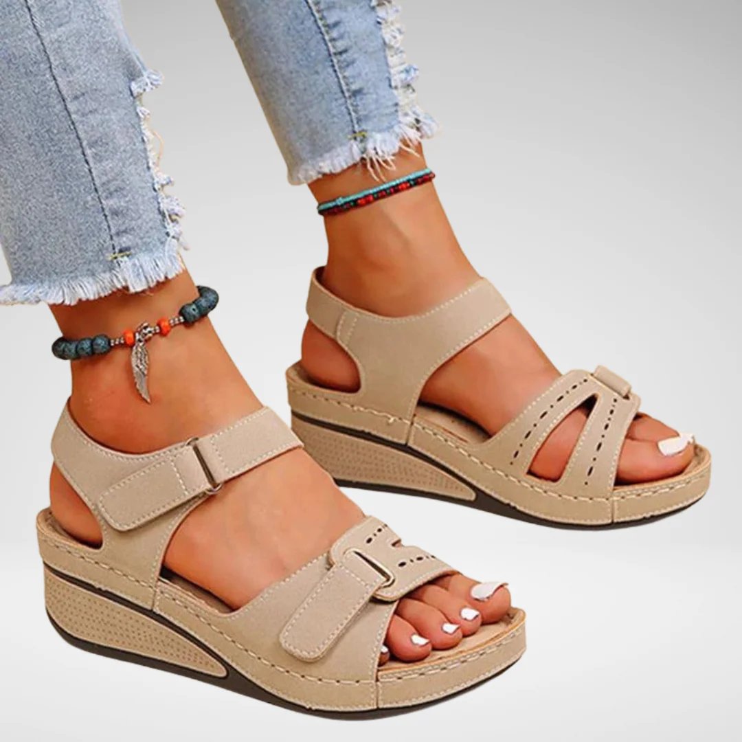 Lena™ – Ortopediske justerbare stroppsandaler