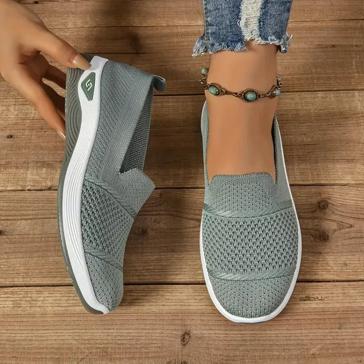 Anya™ – Ortopediske Slip-On Sneakers med Hæl- og Plantarstøtte