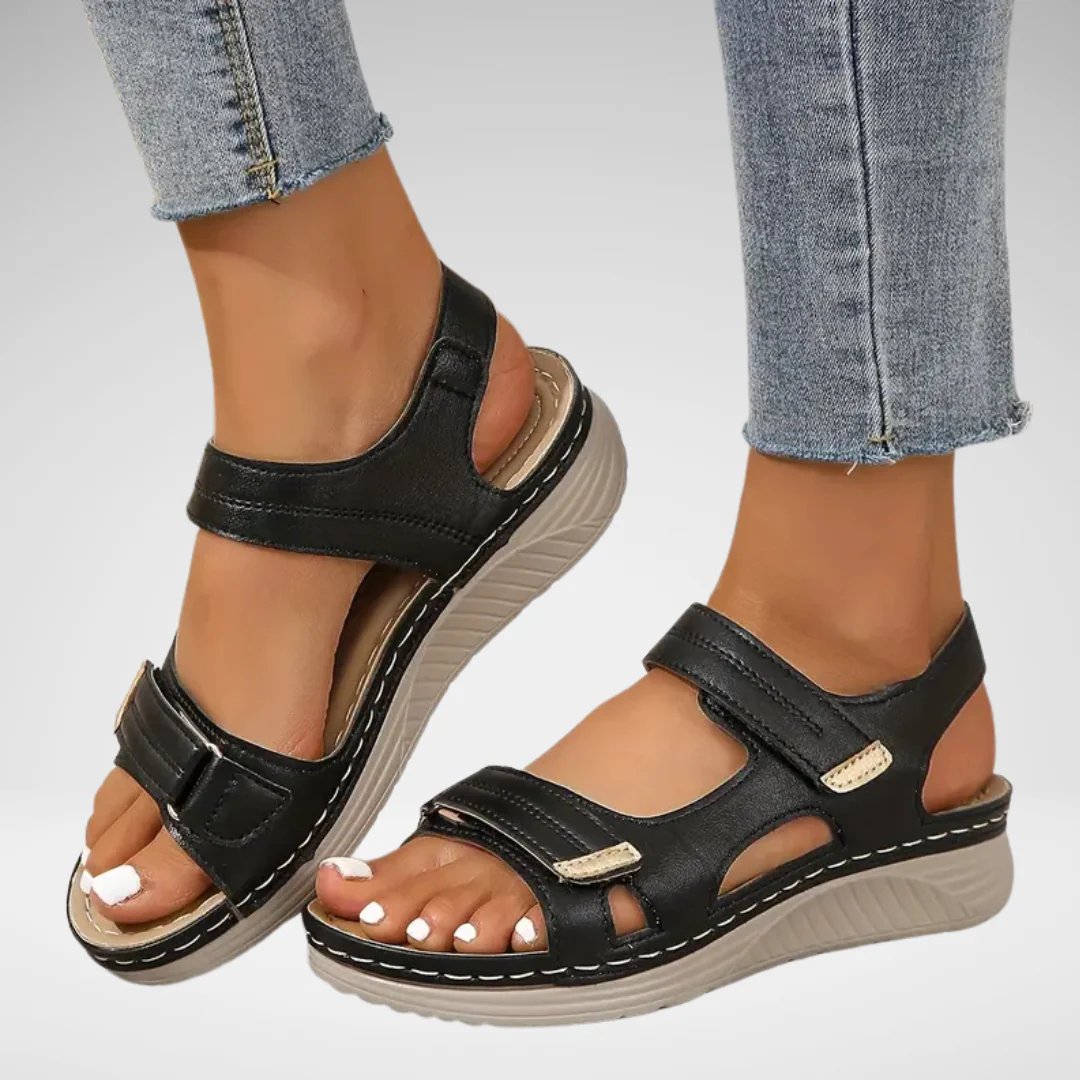 Birgitte™ – Korrektive Justerbare Rem Sandaler med Platå