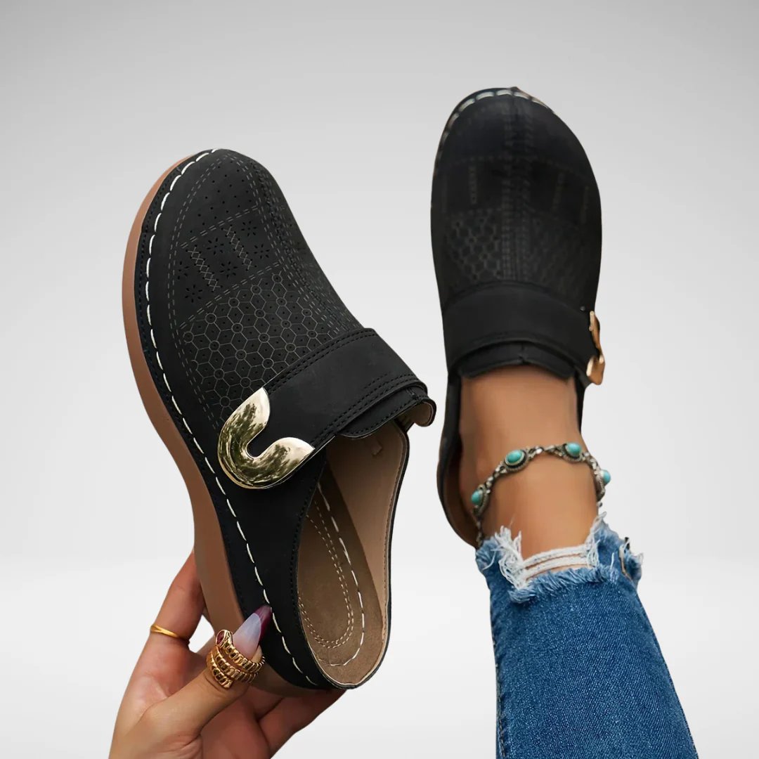 Hedvig™ – Perforerte Ortopediske Slip-On Muler