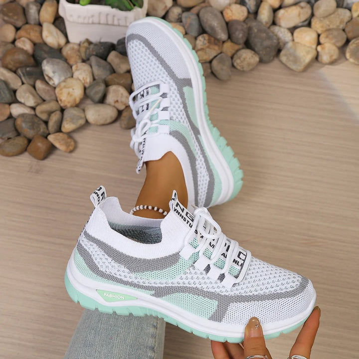 Yasmine™ – Lettvekts pustende tursko