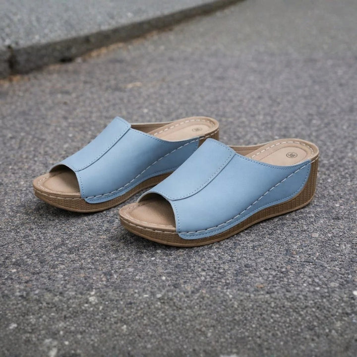 Velora™ – Ortopediske Komfort Kilehæl Sandaler