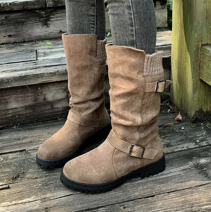Laila™ – Buckled Mid-Calf Strikkede Mansjettstøvler