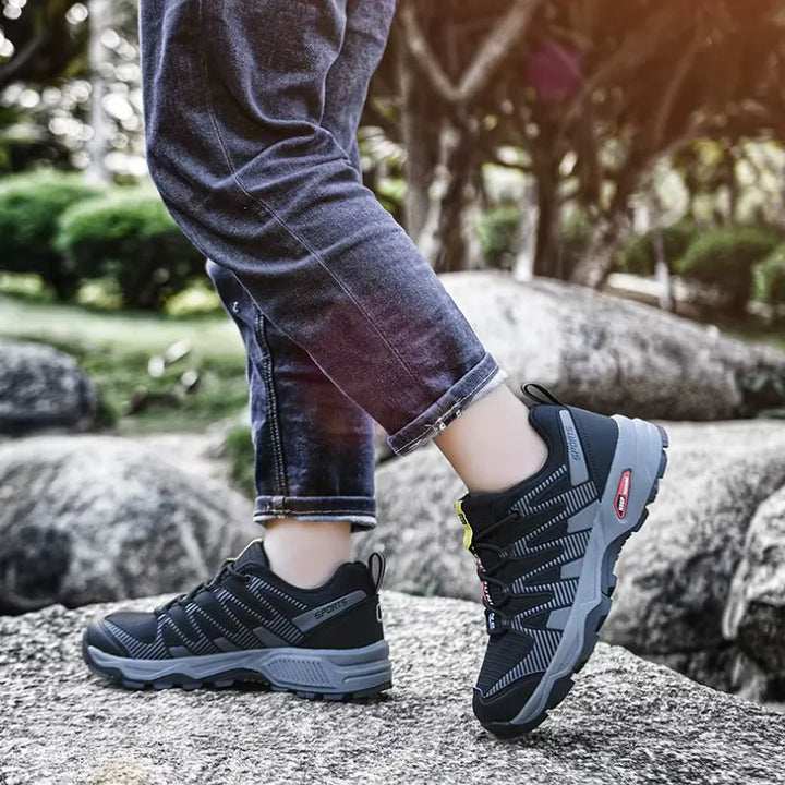 OrthoHike™ – Ortopediske All-Terrain Trail Sneakers