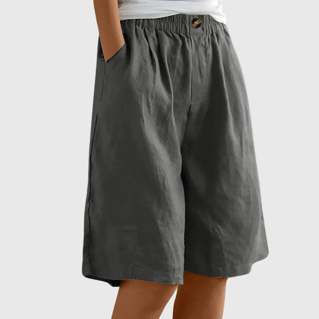 Kaisa™ – Vidbente shorts med elastisk liv.