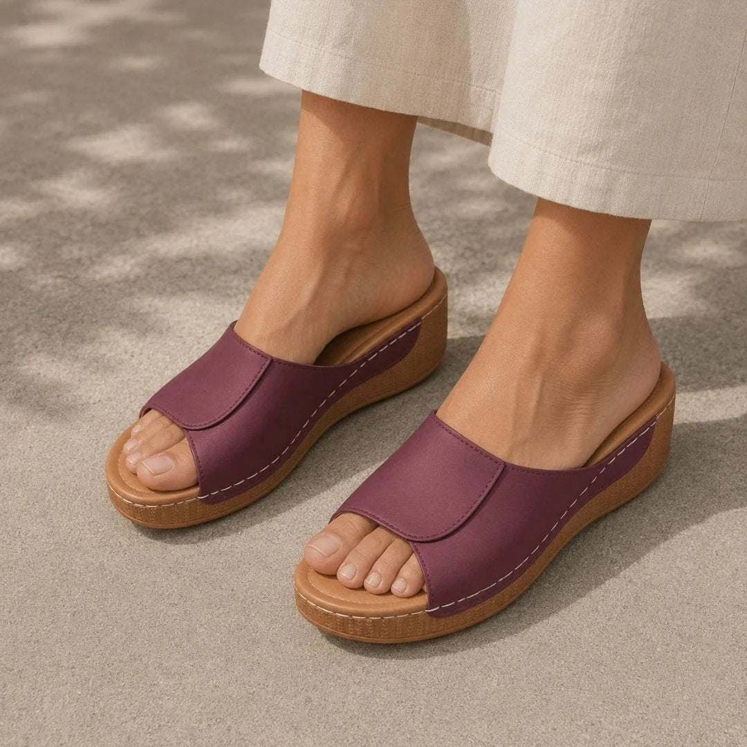 Velora™ – Ortopediske Komfort Kilehæl Sandaler