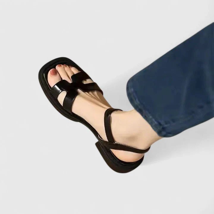 Annette™ – Ankelrem Polstrede Flate Sandaler