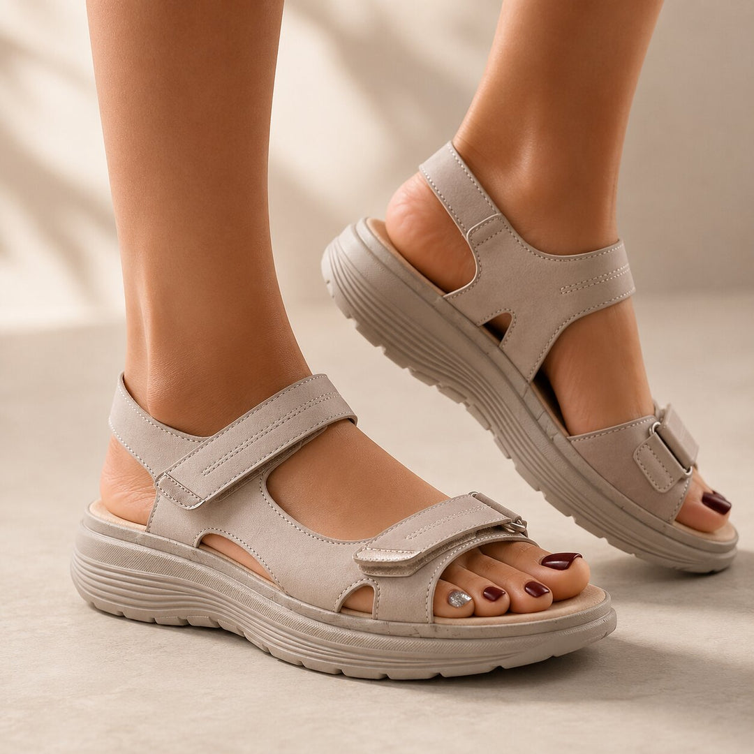 ArchFit™ – Sandaler med justerbar stropp og buestøtte