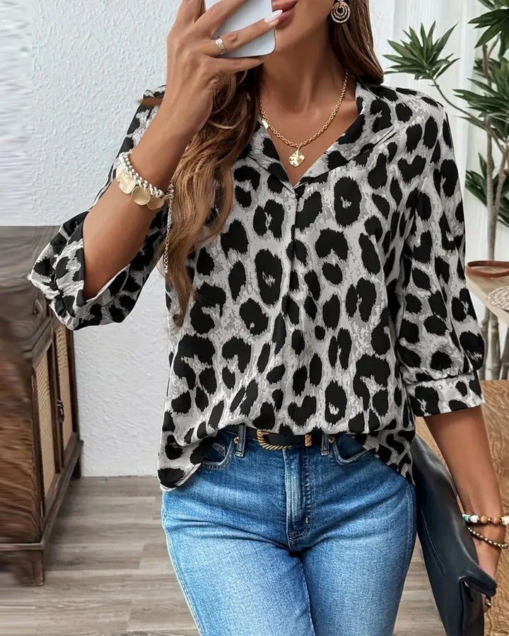 Ida™ – Bluse med leopardmønster og trekvartlange ermer