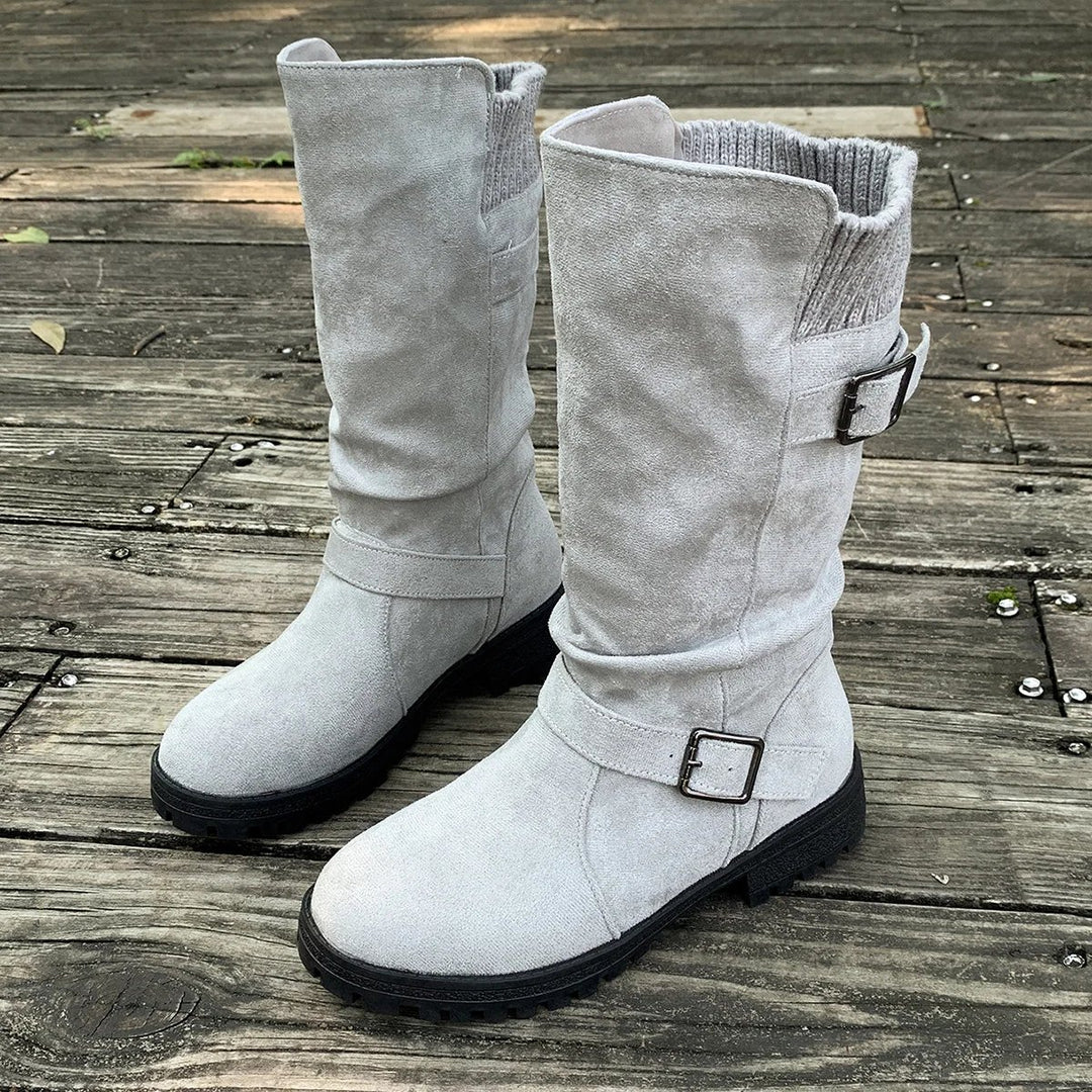 Laila™ – Buckled Mid-Calf Strikkede Mansjettstøvler