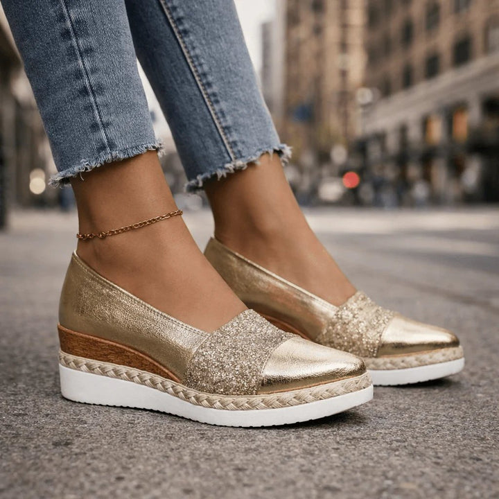 Karine™ – Glitrende Wedge Slip-On Sneakers