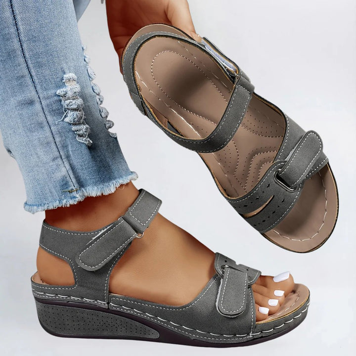Edith™ – Ortopediske Polstrede Justerbare Stropp Sandaler