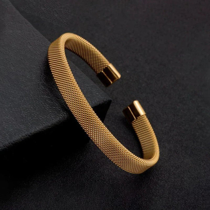 Aster™ – Strukturert Mesh Åpen Mansjettarmbånd